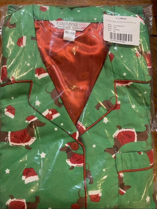 Kayanna Other - Adorable cotton 2 piece flannel dachshund themed dachshund pajama top & pant set